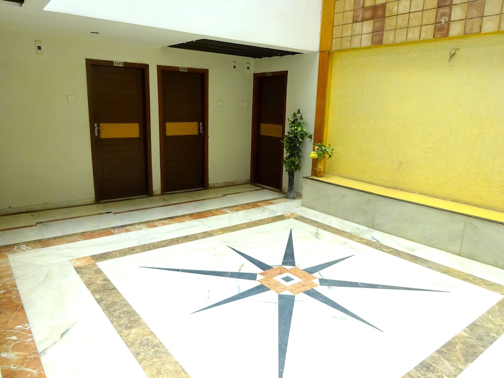 Hotel Ambey Residency — Palanpur — photo 2
