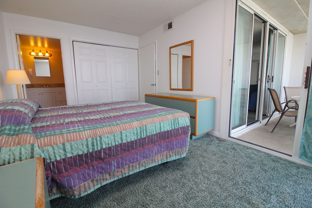 Bay Club Resort - photo 12
