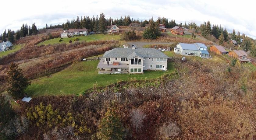 Aloha Alaska Vacation Rentals — 4-Star Luxury Hotel in Homer, United States