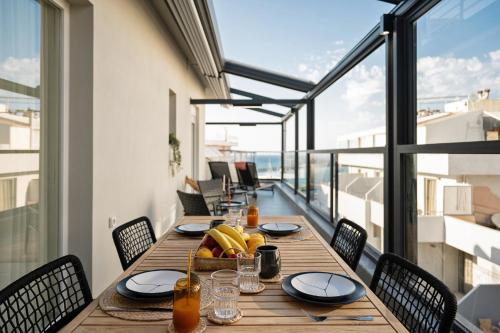 L' Horizon Luxury Living by 8essentially — 4-Star Luxury Hotel in Irakleion, Greece