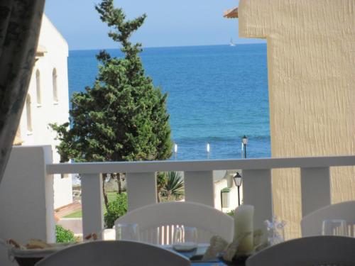 En Esquina Y Todo A Exterior — La Manga Del Mar Menor