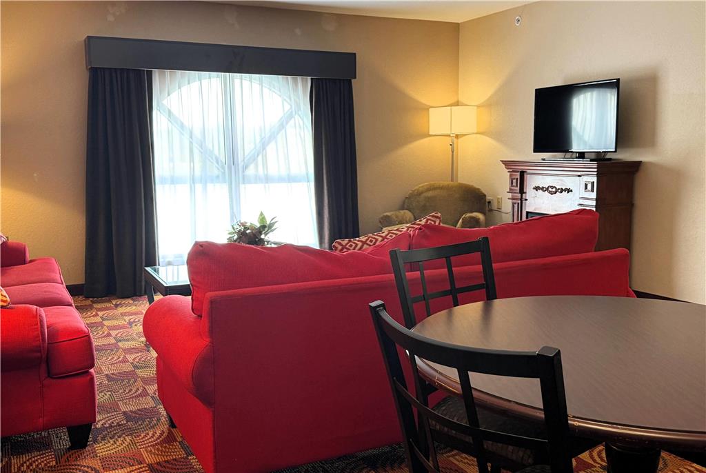 Baymont by Wyndham Plainfield Indianapolis Arpt Area - photo 20