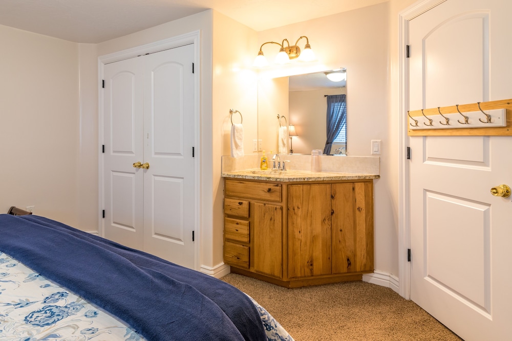 Family Crash Pad near SLC - photo 10