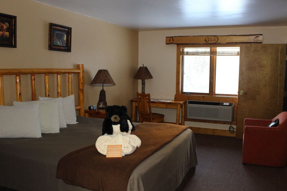 Spearfish Canyon Lodge - photo 31