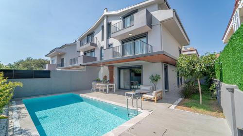 Oasis Retreat Lux and Elegance in Fethiye, Turkey