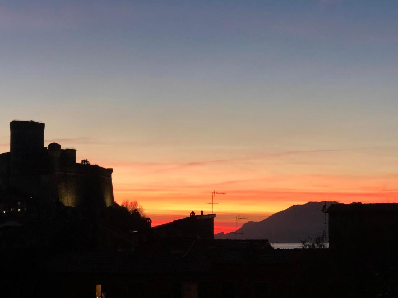 Blu Di Lerici Zona Tranquilla Due Passi Dal Mare — Lerici