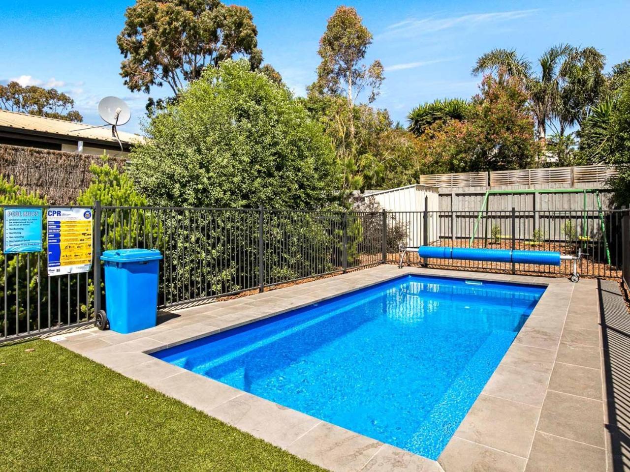 A Perfect Ten in Cowes, Australia