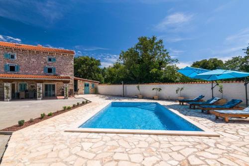 Villa LaMusica — 4-Star Luxury Hotel in Fazana, Croatia