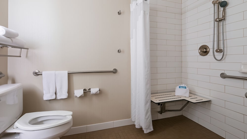 Holiday Inn Express Bellingham by IHG - photo 36