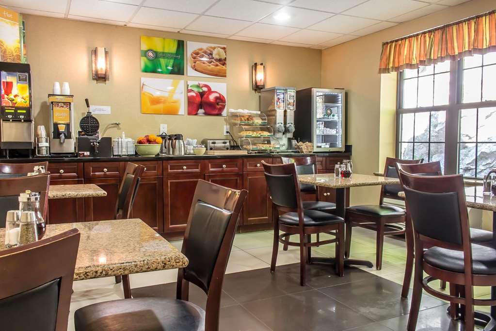 Quality Inn near Mountain Creek - photo 29