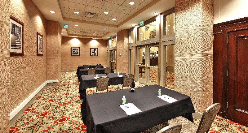 Holiday Inn Express Baltimore Downtown - photo 70
