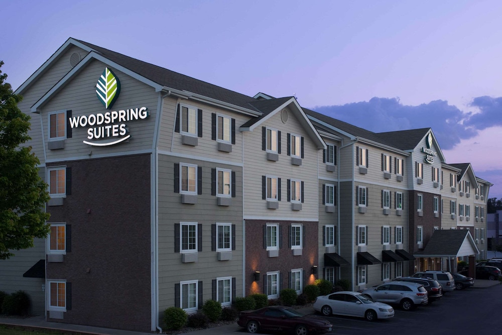 WoodSpring Suites Kansas City Liberty - photo 21