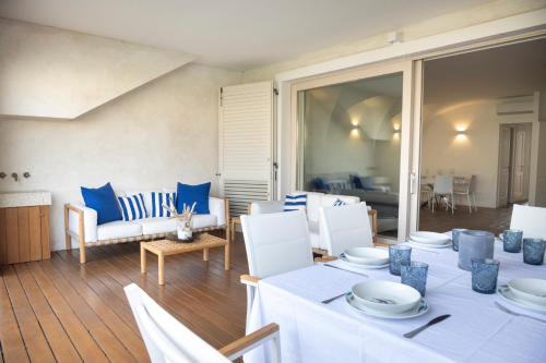 Sardinia Gold Luxury Apartment — 4-Star Luxury Hotel in Palau, Italy