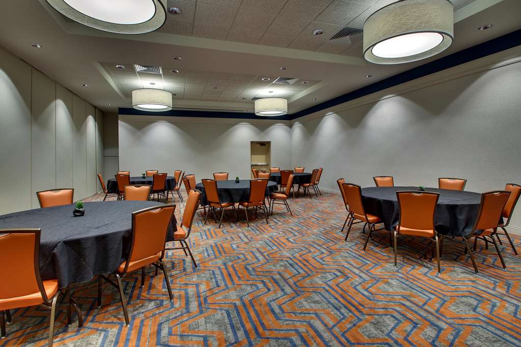 Drury Inn & Suites Iowa City Coralville - photo 60