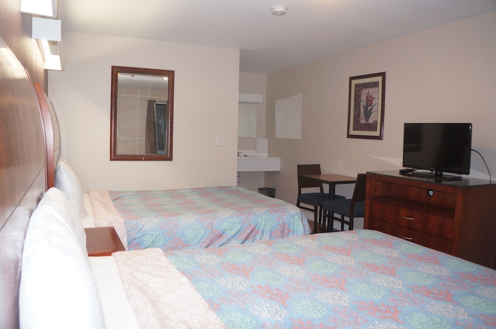 Classic Motor Lodge West Green - photo 38