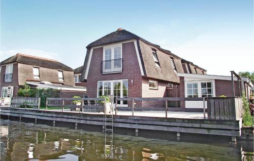 Holiday Home Breukelen Iv — 4-Star Luxury Hotel in Breukelen, Netherlands