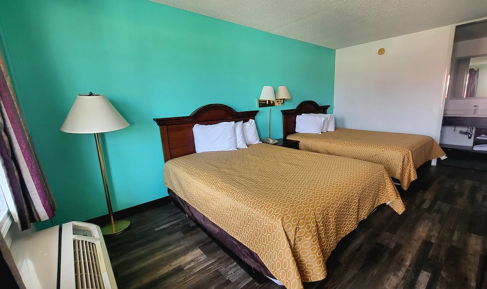 Greeneville Inn And Suites - photo 8