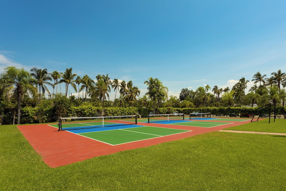 Sport court