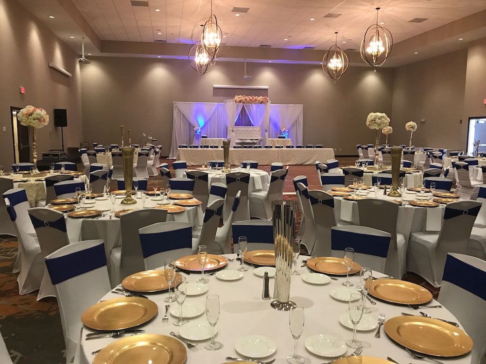 Holiday Inn Mishawaka by IHG - photo 38