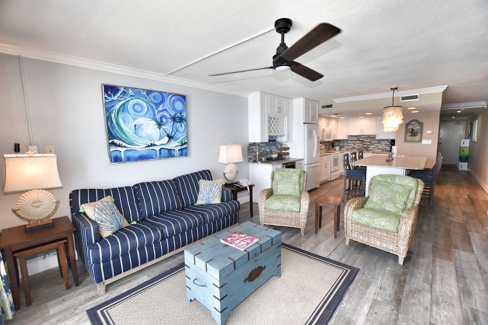 0309 Waters Edge Resort 1 Bedroom Condo by RedAwning - photo 14