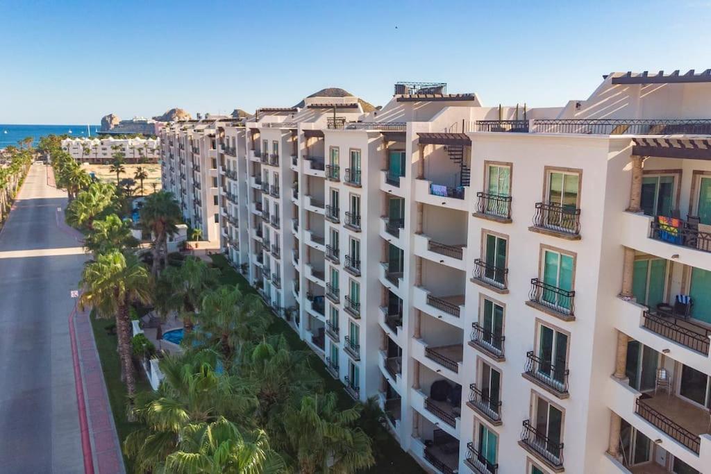 Condo Maravilla New luxurious condo 300mt from the beach — 4-Star Luxury Hotel in Cabo San Lucas, Mexico