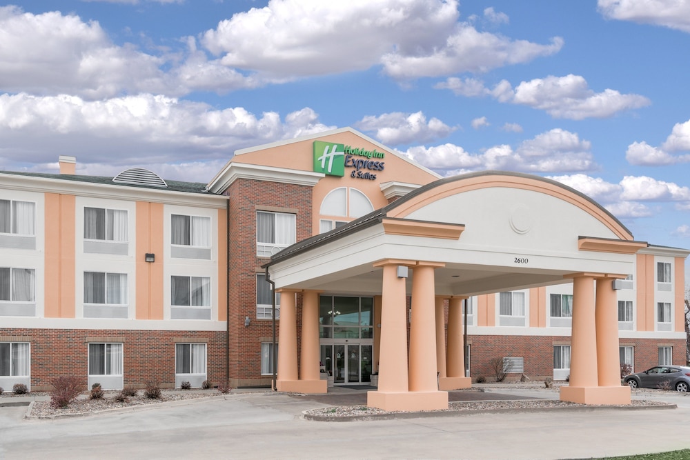 Holiday Inn Express & Suites Ames by IHG in Ames, United States