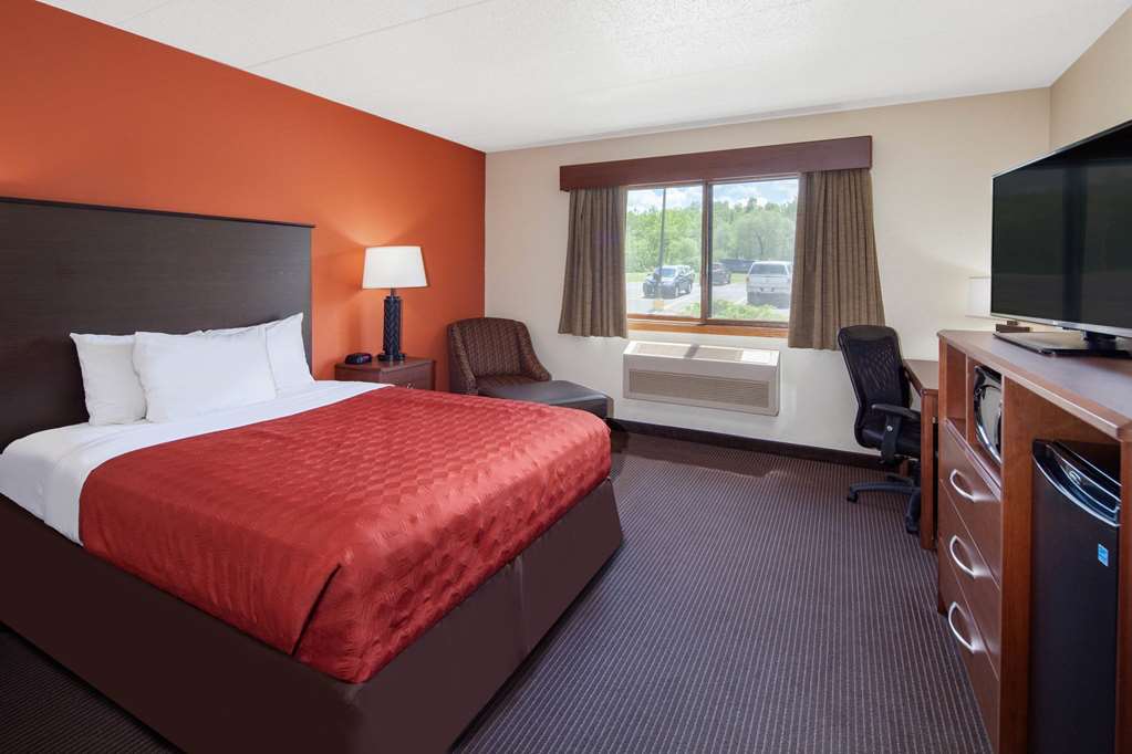 AmericInn by Wyndham Ashland - photo 18
