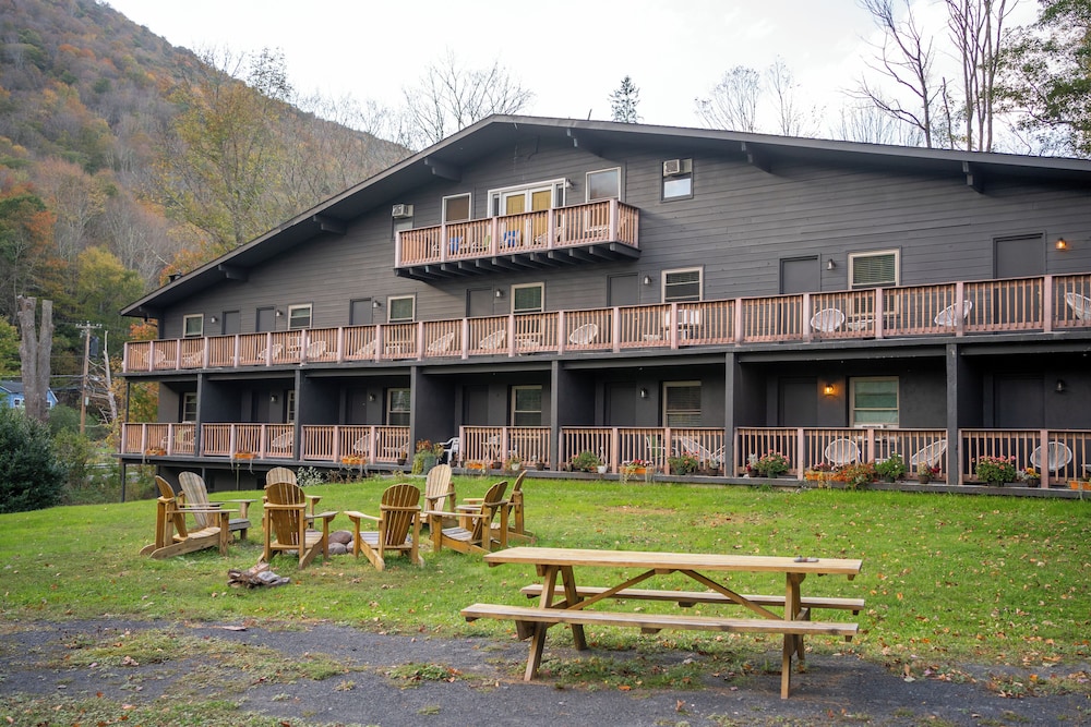 Catskill Seasons Inn - photo 103