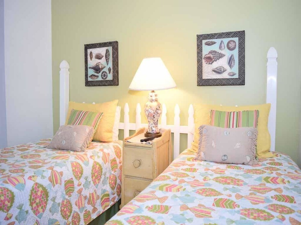 Waters Edge 102 N - photo 10
