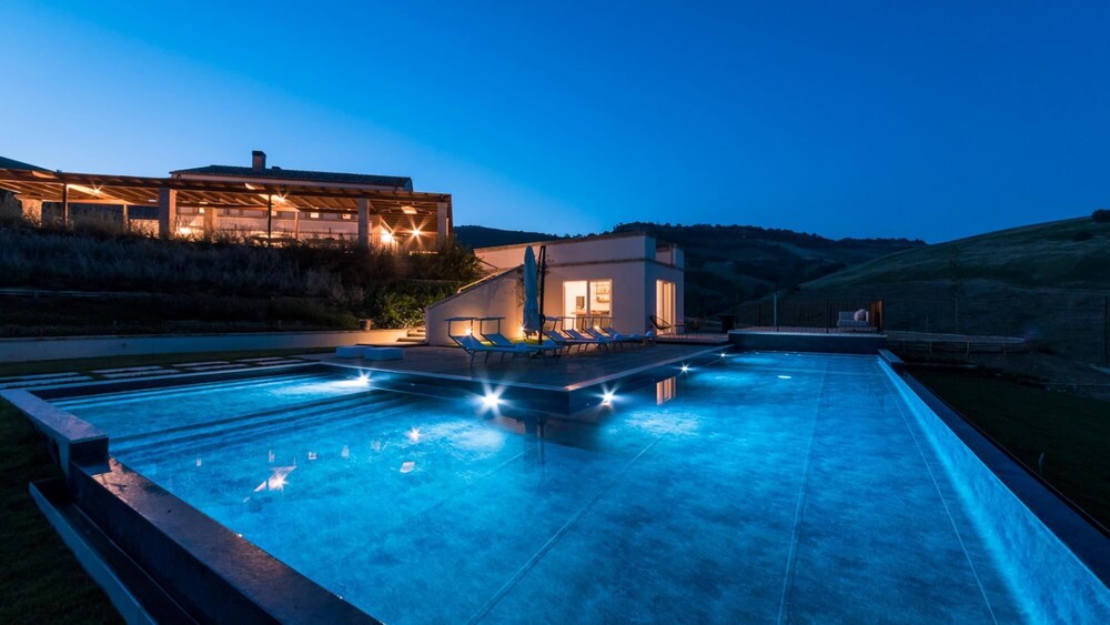 Dimora Montefiore 11 Emma Villas — Montefiore Dell'aso — photo 2