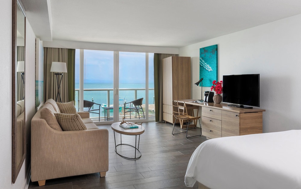 Amara Cay Resort - photo 51