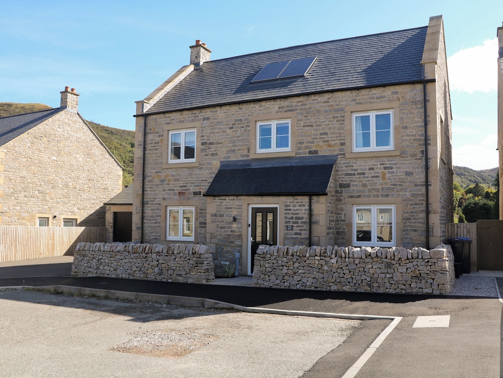 Knoll View - last minute hotel in Bradwell