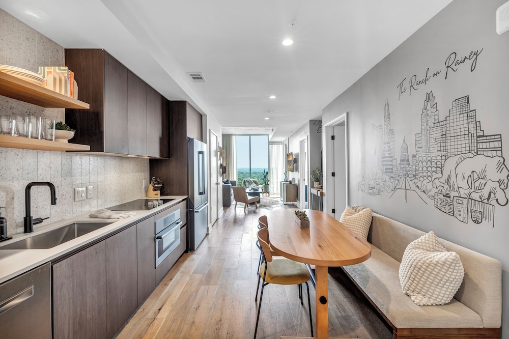 Austin Condo Hotel - photo 380