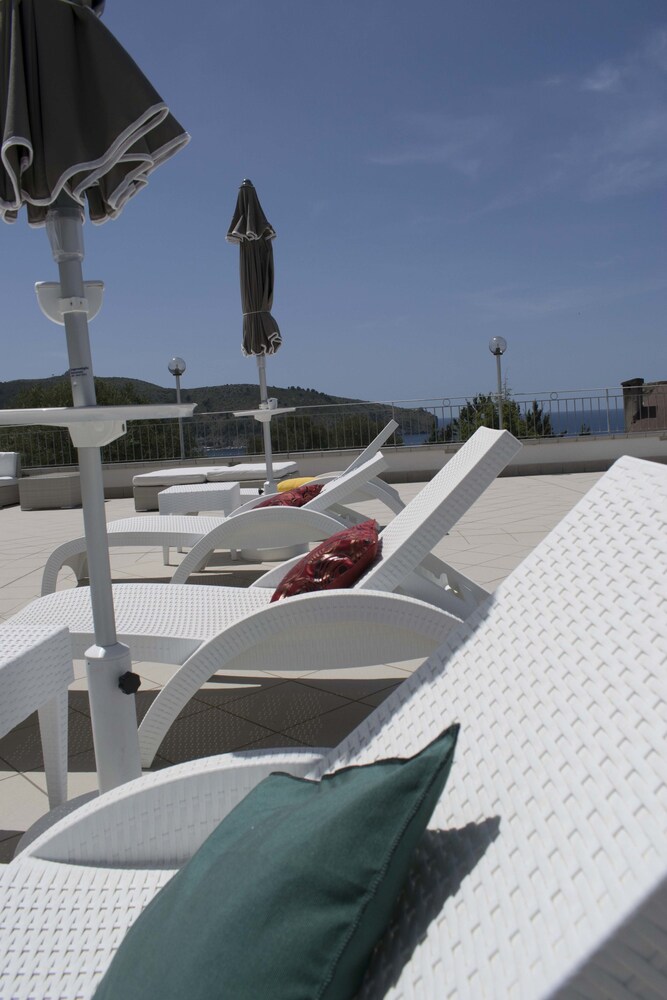 Baia Hotel — hotel in Palinuro