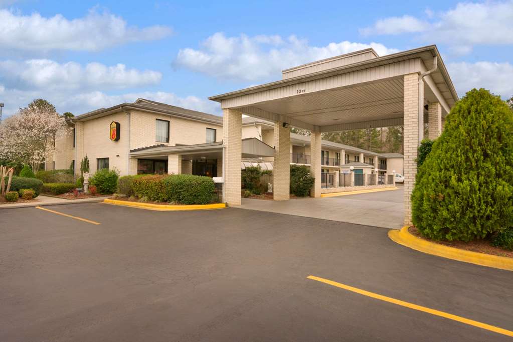 Super 8 by Wyndham Lancaster - photo 2