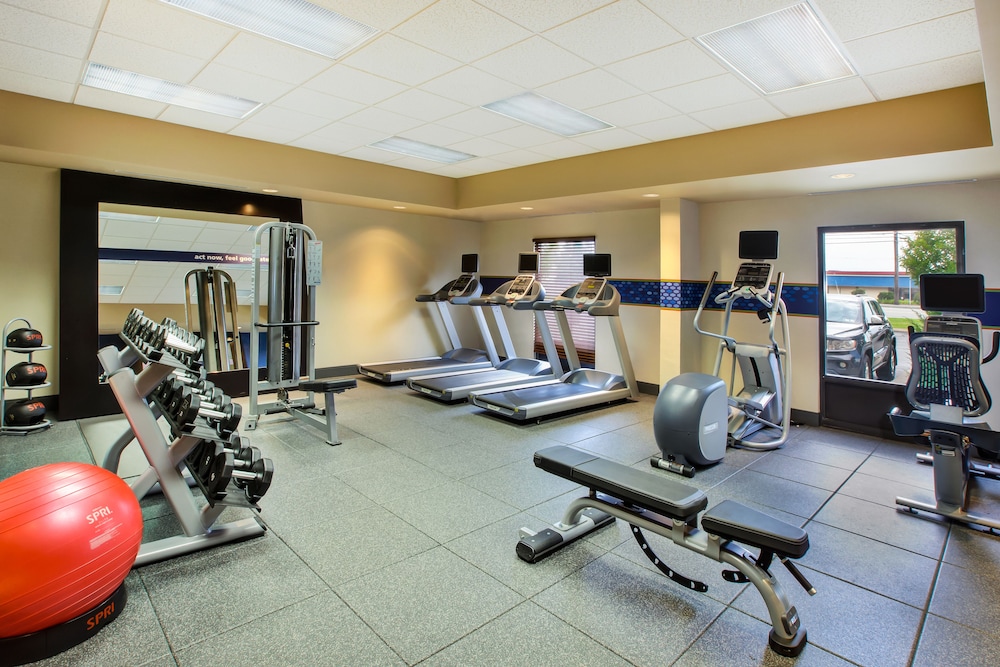 Hampton Inn Seekonk - photo 27
