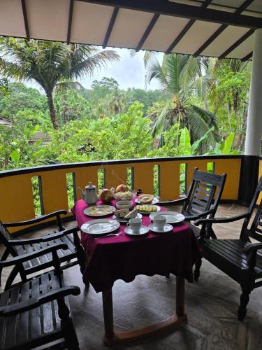 Freedom House — 4-Star Luxury Hotel in Unawatuna, Sri Lanka