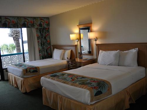 The Diplomat Family Motel - photo 38