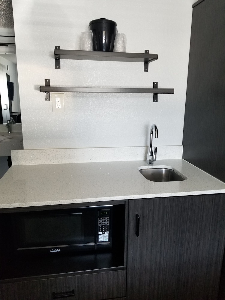 Studio 6 Sacramento CA Natomas & SMF Airport - photo 14