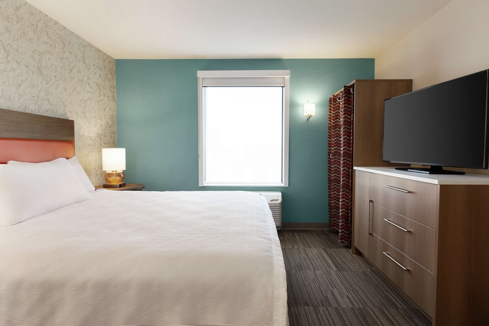 Home2 Suites by Hilton Portland Airport OR - photo 26
