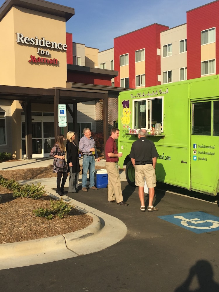 Residence Inn by Marriott Charlotte Airport - photo 36