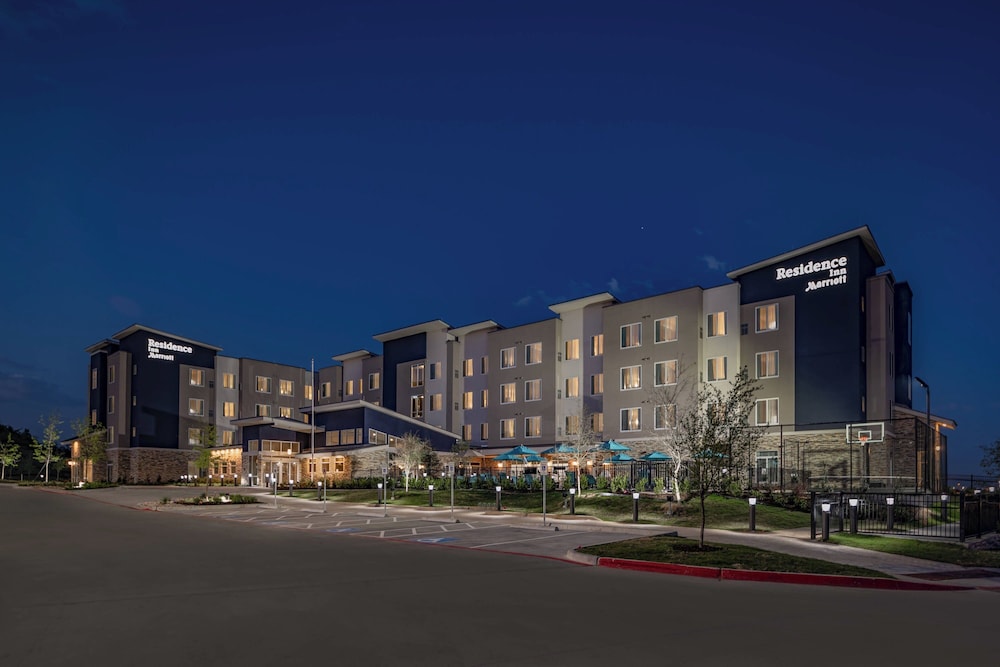 Residence Inn by Marriott Dallas at The Canyon - photo 28