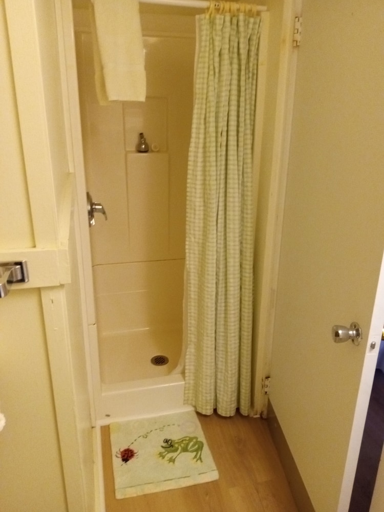 The High Tide Inn - photo 104