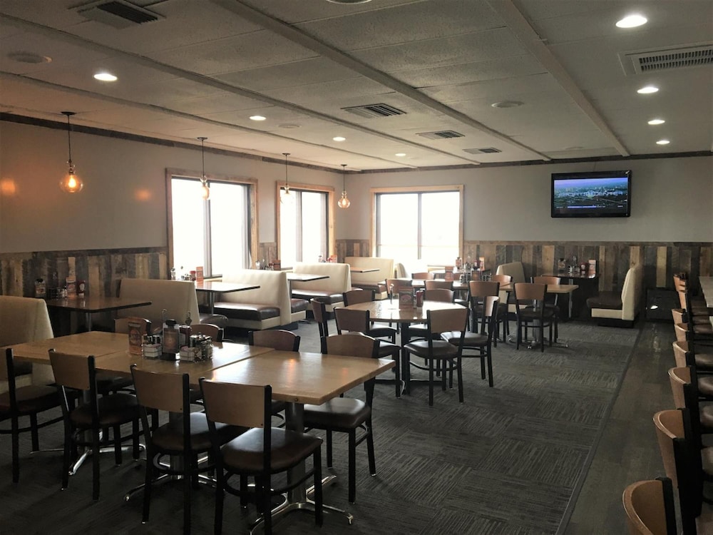 Sunlac Inn - photo 16