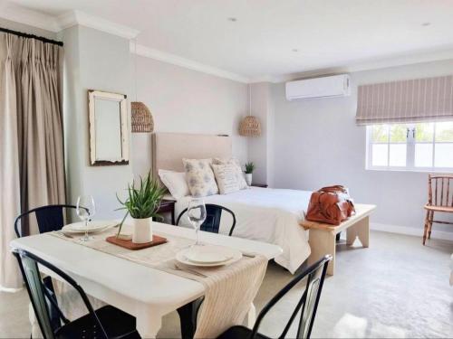 Hartshuijs — 4-Star Luxury Hotel in Beaufort West, South Africa