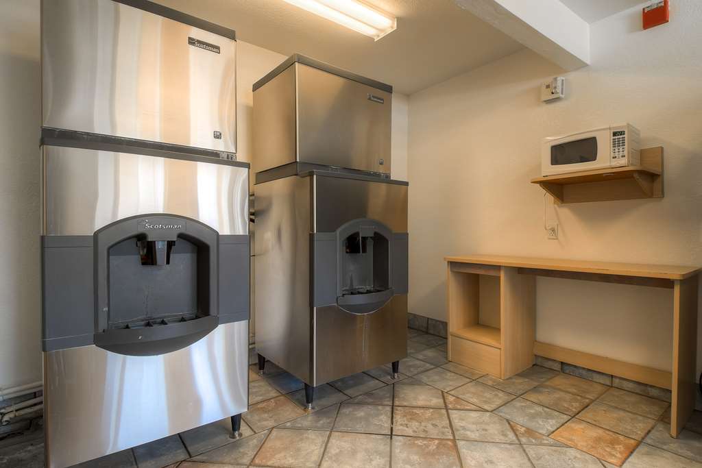 Motel 6 Rancho Mirage CA Palm Springs - photo 22