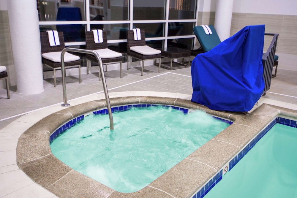 Hilton Garden Inn Independence - photo 37