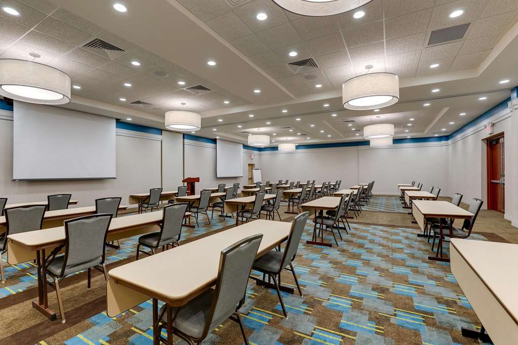 Drury Inn & Suites Phoenix Chandler Fashion Center - photo 55