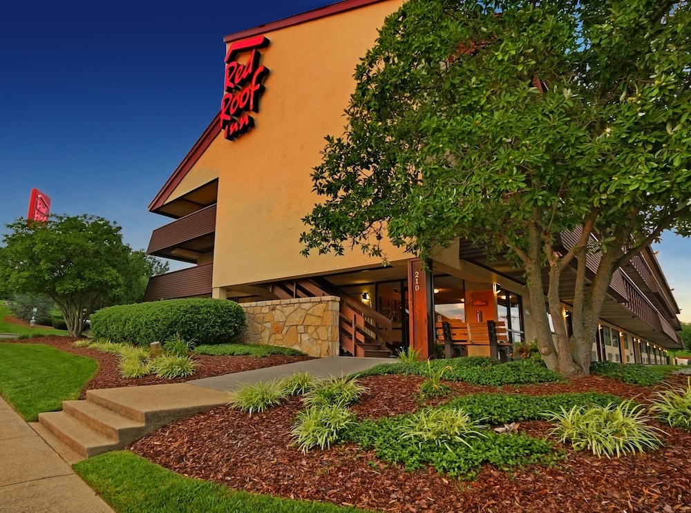 Red Roof Inn Johnson City - featured photo