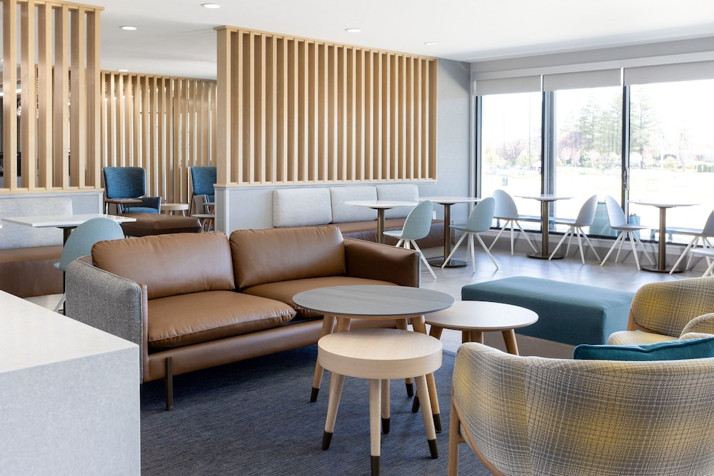 TownePlace Suites by Marriott Pleasanton - photo 24